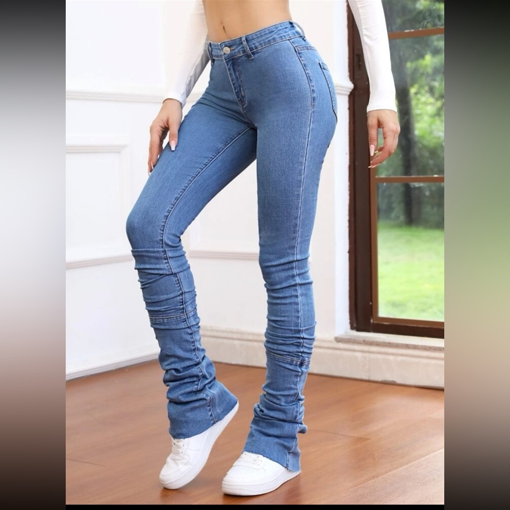 Medium Wash Ruched Stacked Jeans